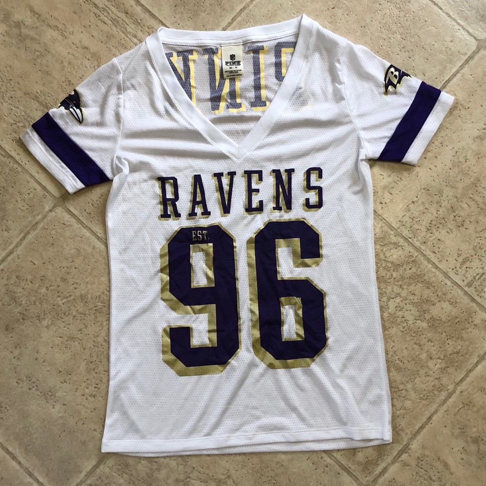| PINK | Victoria’s Secret Baltimore Ravens V-Neck